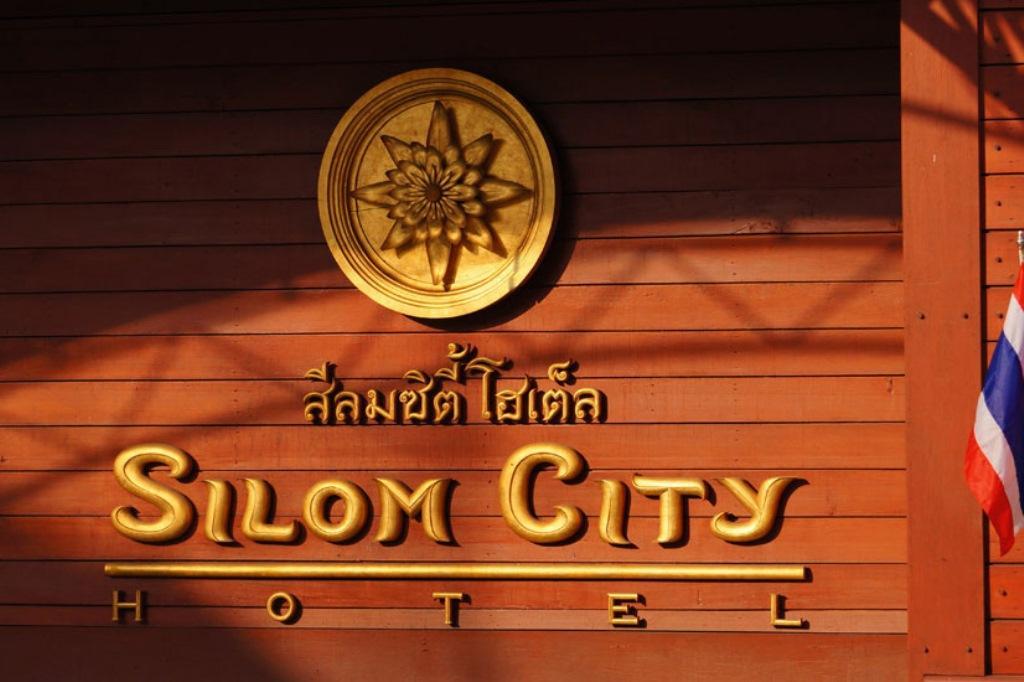Silom City Hotel Banguecoque Exterior foto