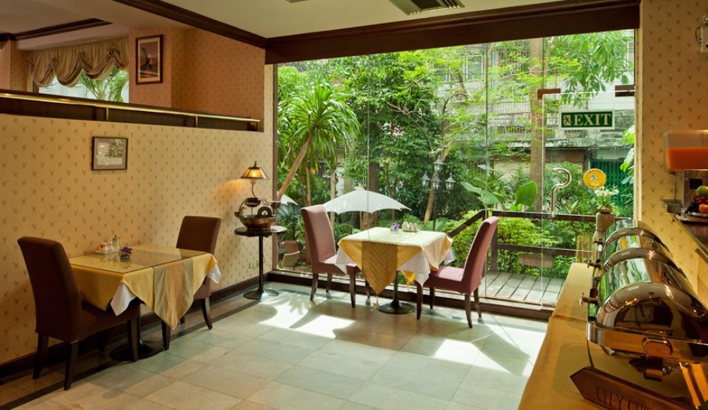 Silom City Hotel Banguecoque Exterior foto
