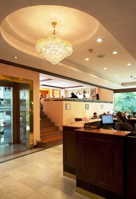 Silom City Hotel Banguecoque Exterior foto