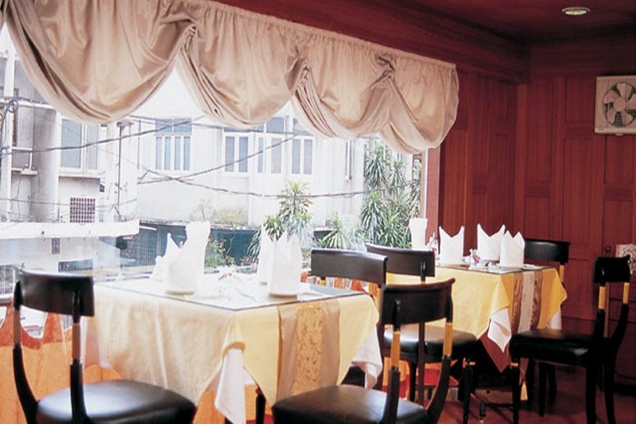 Silom City Hotel Banguecoque Exterior foto